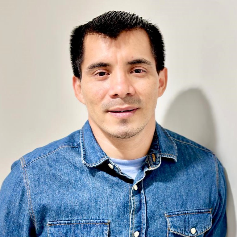 Mag. Carlos Euribe Ku, Investigador Asociado en AireIca